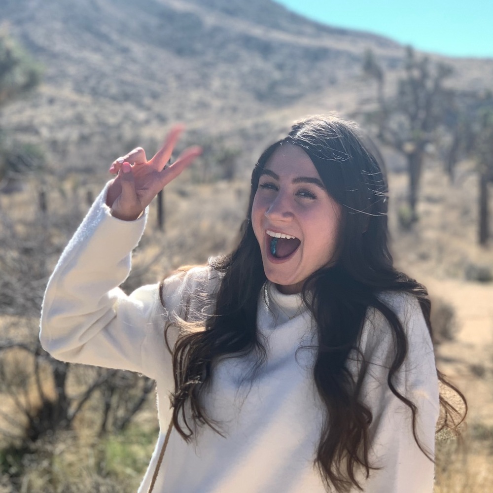 Meet your Posher, Gabriella